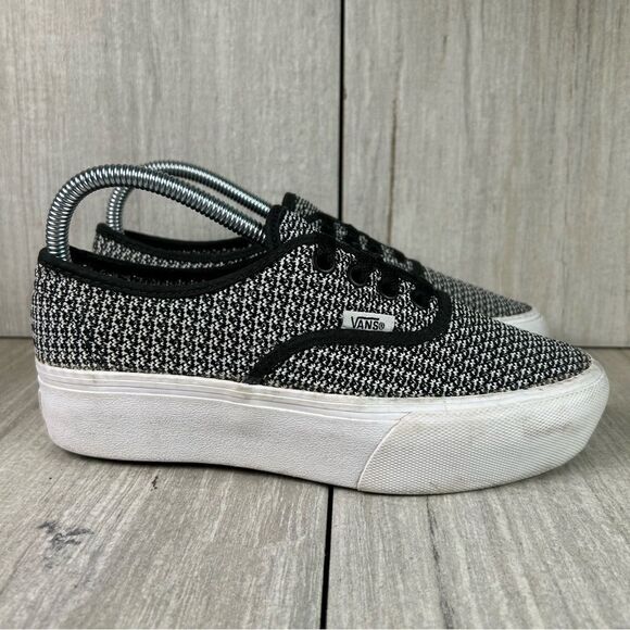 Vans Shoes - Vans Authentic Platform 2.0 Black White Plaid Chunky Sneaker Shoe Women Size 6.5